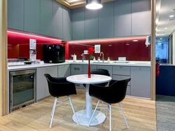 18 ROBINSON (D1), Office #504813631